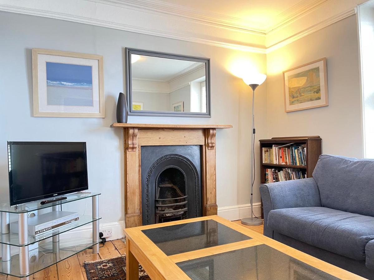 37 Trenwith Place, Charming Family Home & Garden! St Ives Extérieur photo